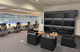 スーパーロイヤル席①（64投票所）の画像