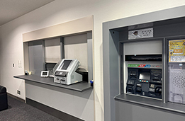 スーパーロイヤル席③（64投票所）の画像